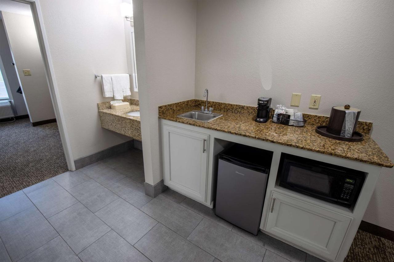 Best Western Plus Lafayette Vermilion River Inn & Suites Экстерьер фото