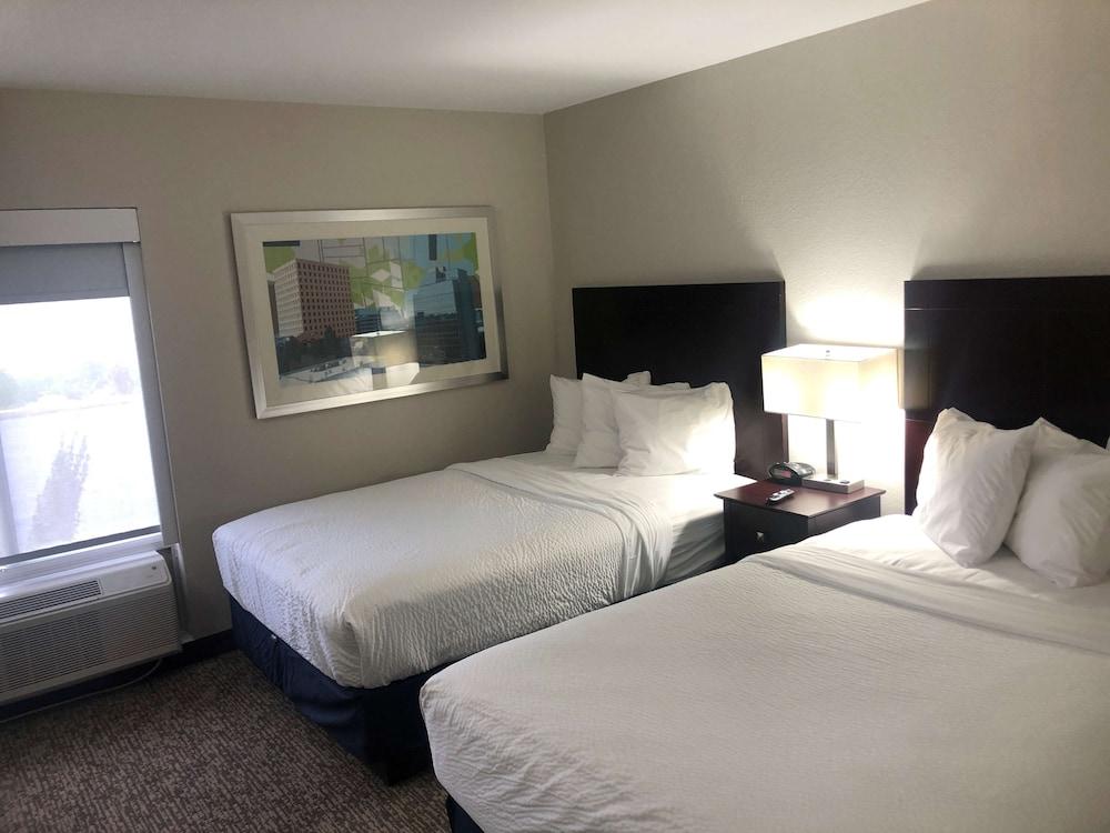 Best Western Plus Lafayette Vermilion River Inn & Suites Экстерьер фото