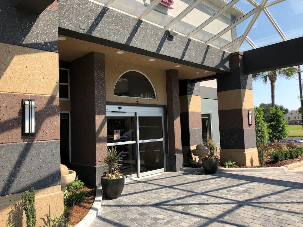 Best Western Plus Lafayette Vermilion River Inn & Suites Экстерьер фото